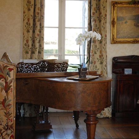 Chambres D'Hotes Chateau De La Puisaye Verneuil d'Avre et d'Iton Eksteriør billede